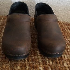 dasko  clogs
